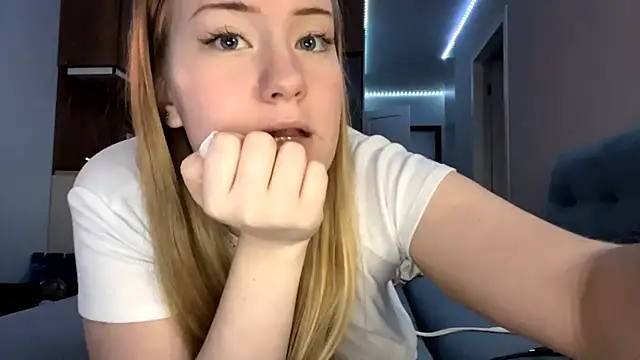Czat XXX na żywo – Lisi_Kiss_