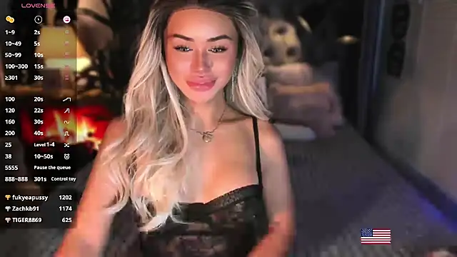 عرض كام ZyraGoddes