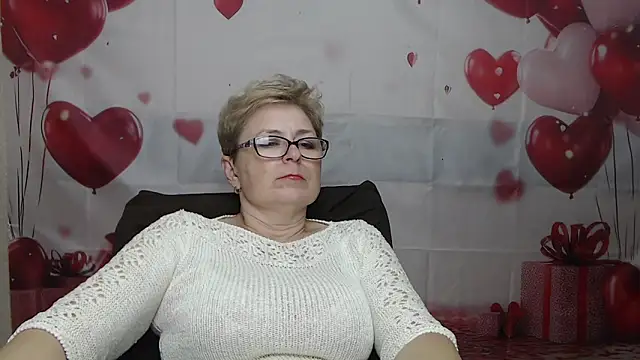 EmiliaGree Chat XXX in diretta