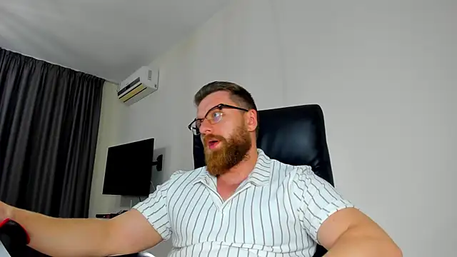 Chat +18 de Findom_guy ao vivo