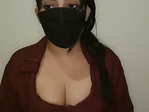 Chat XXX ao vivo de Reddy_Trisha