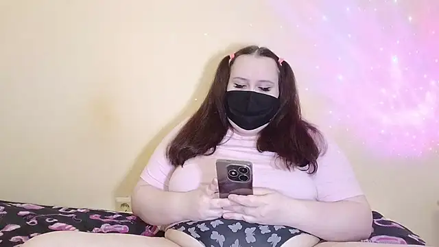 Chat XXX en directo de Lyuba_