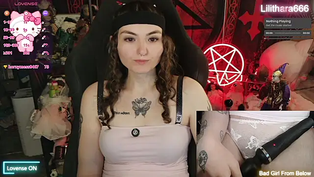 Chat XXX en directo de Lilithara666