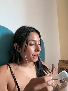 Cami_Leon2のライブXXXチャット