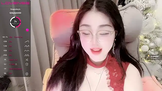 Monica-666888- 现场XXX聊天