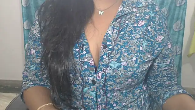 Sophia_yourのライブXXXチャット