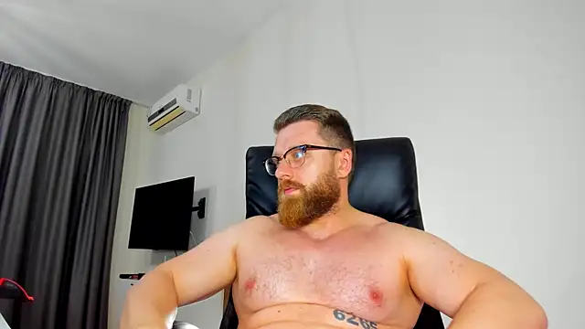 Findom_guy live XXX chat