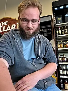 bear8t Show in webcam