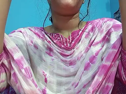 Emma_4433's Live XXX Chat