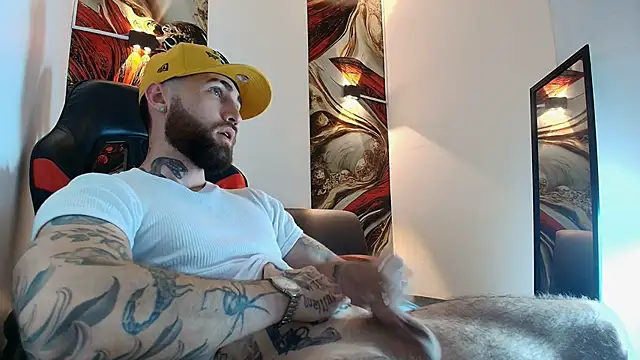 Chat +18 de Luke_davis01 ao vivo
