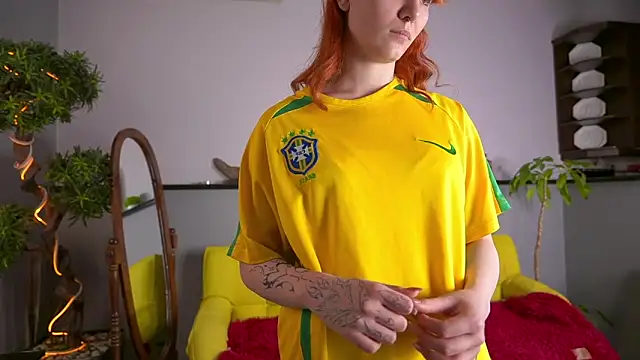 SunnyAdrid Live XXX-Chat