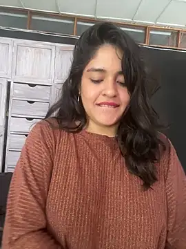 XXX chat uživo modela EmilyNoir1