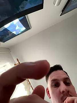 key18cm Webcam Show