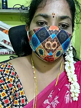 Tamil_Mithra Chat XXX live