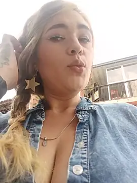 miss_berlyn Adlı Modelin Canlı XXX Sohbeti