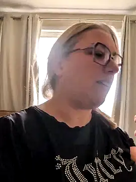 Canadian_BBW's Live XXX Chat