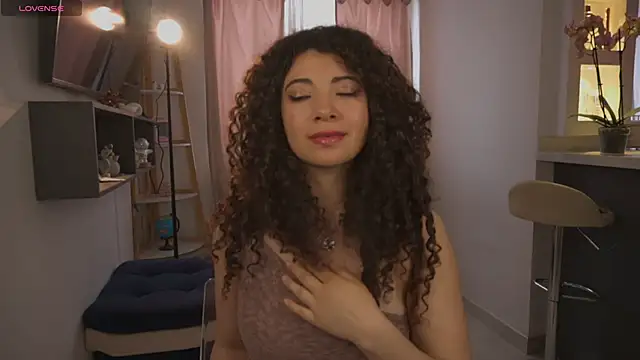 Онлайн чат XXX valeria_rosses