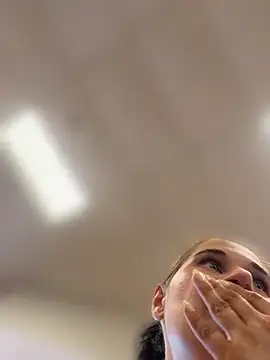 عرض كام lolabunny9