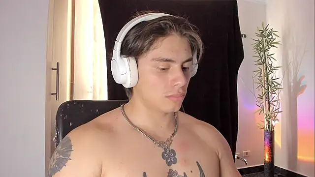 Giordano_Russoのウェブカメラショー