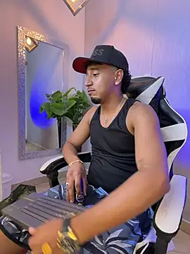 Chat XXX Live Brand_Collins