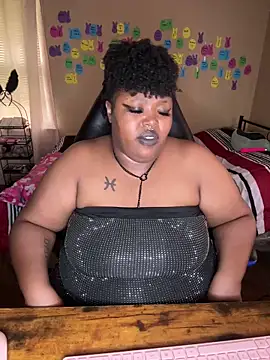 Chocolatebunnyxx96's Webcam Show