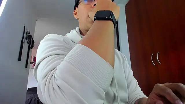 XXX chat uživo modela _John_Boy_