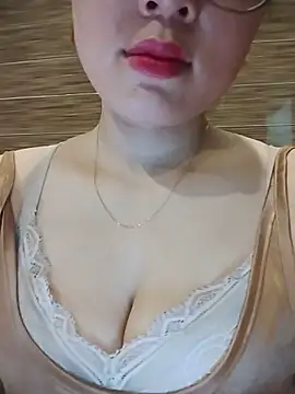candy_flo 即時 XXX 聊天