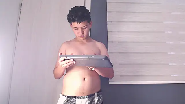 Show de TiagoRussh na webcam