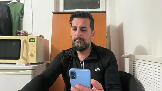 Chat +18 de TARKAN1 ao vivo
