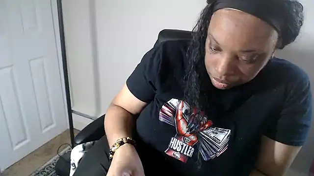 Chat XXX ao vivo de Sexymona1218