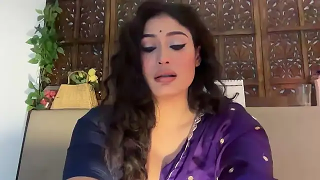 دردشة GoddessAnna الجنسية المباشرة