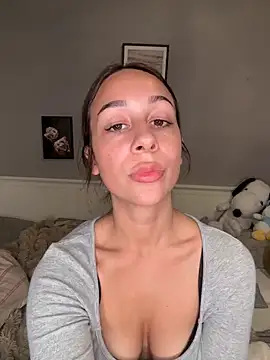 ChiaraSommer Webcam-Show