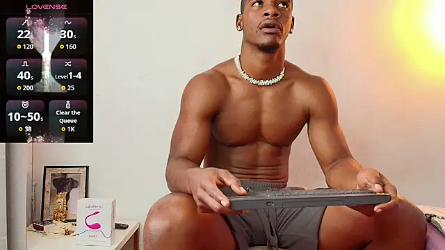 Lebron_black_ Show Webcam