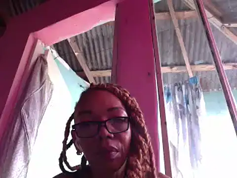 Ladyzee25's Live XXX Chat