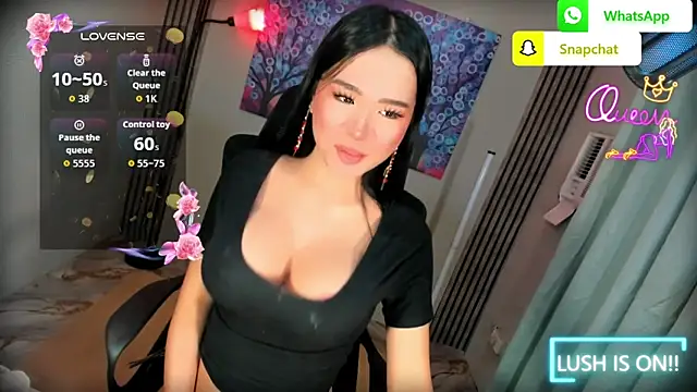 xBigSurpriseLorainex Pertunjukan Webcam