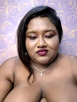 แชท XXX สดของ horny_diana