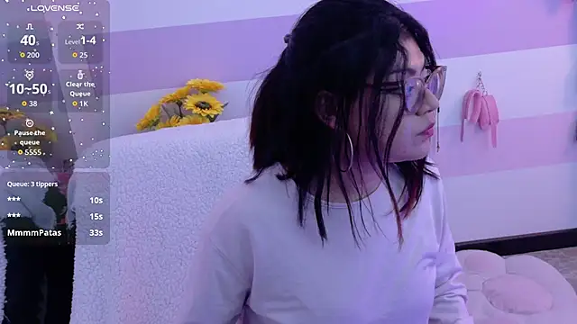 แชท XXX สดของ Catwhite_