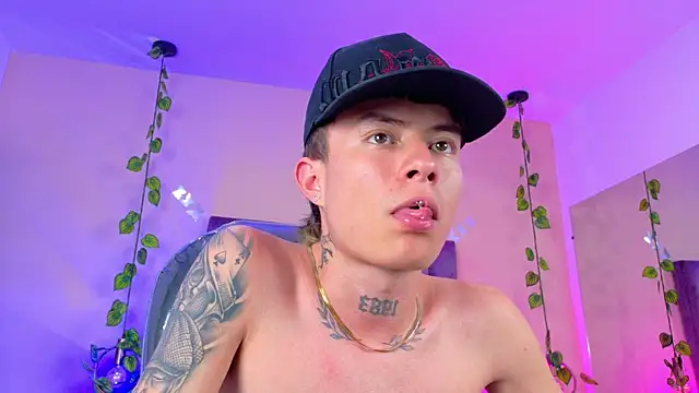 Czat XXX na żywo – Nascary_Fox