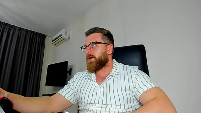 Findom_guy: вебкам-шоу