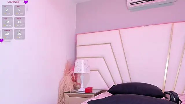 Liia_Collins Show Webcam