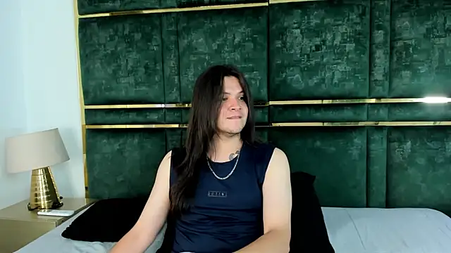 Show modela MatthewDavis_ na web-kameri