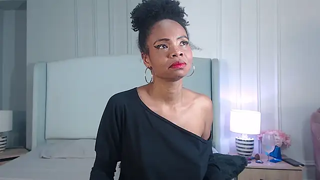ChantalGarner Live XXX-chat