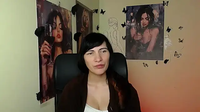 Rosalinda_ro Chat XXX in diretta