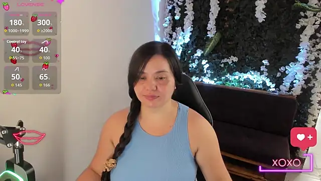 Chat +18 de ainohacarter_89 ao vivo