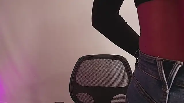 Sassy--Girl – Naživo XXX chat