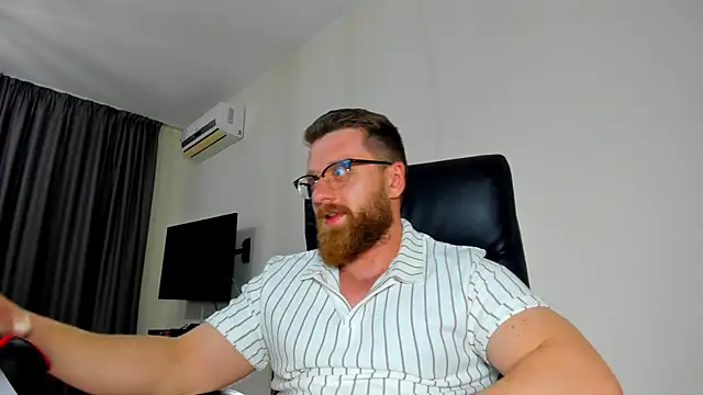 Findom_guy webcam show