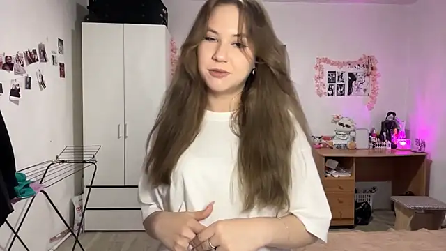 عرض كام NyelleSpir