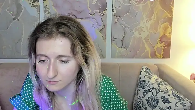 CamillaDreamer Adlı Modelin Canlı XXX Sohbeti
