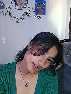 Lili__Clan – Naživo XXX chat
