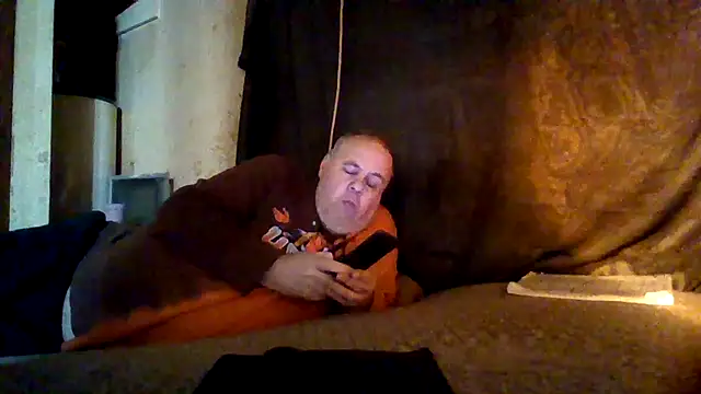 Nightshade1195 webkamerás műsora